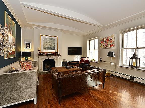 3rd image of 444 W 23rd St APT 4E