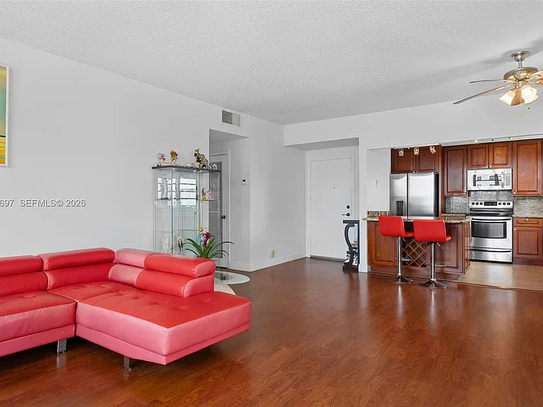 1817 S Ocean Dr #Penthouse 28 — Photo 10