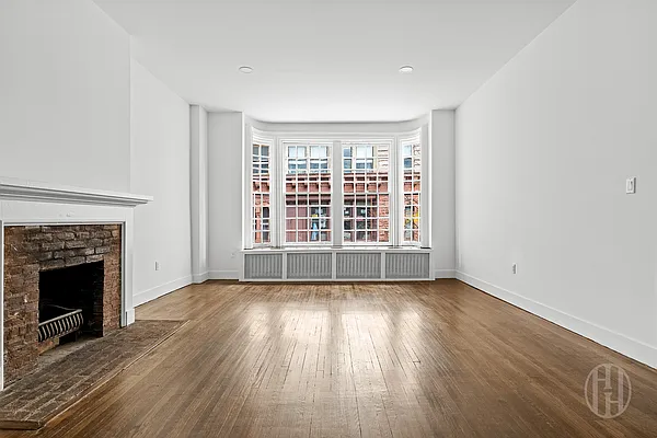 Rented by Howard Hanna NYC | media 9