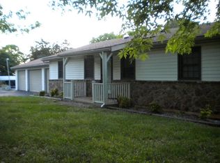 144 Smyrna Rd, Byrdstown, TN 38549