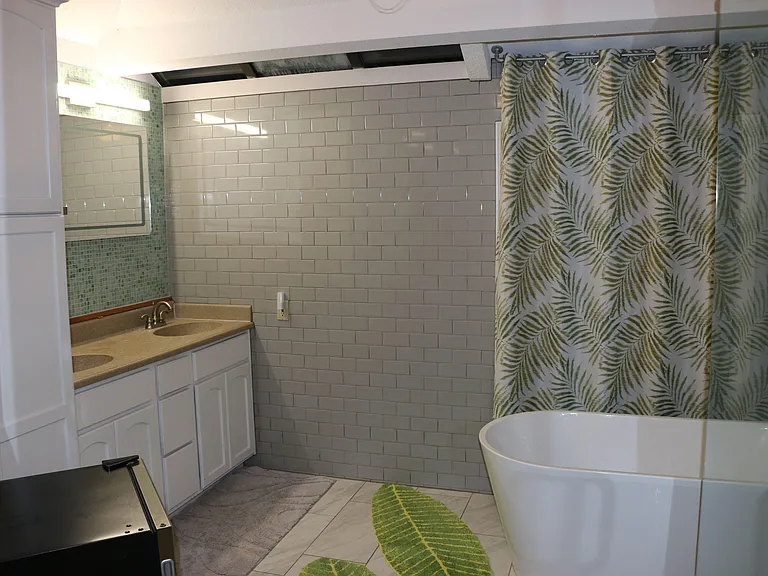 Laurel Valley Ln — Photo 9