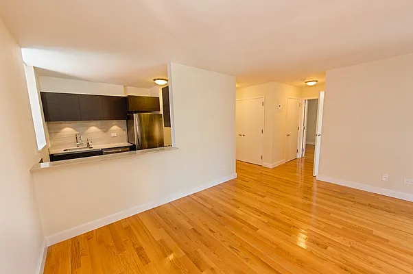 Rented by Stonehenge NYC LLC | media 1