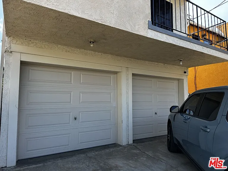 12779 Venice Blvd — Photo 20