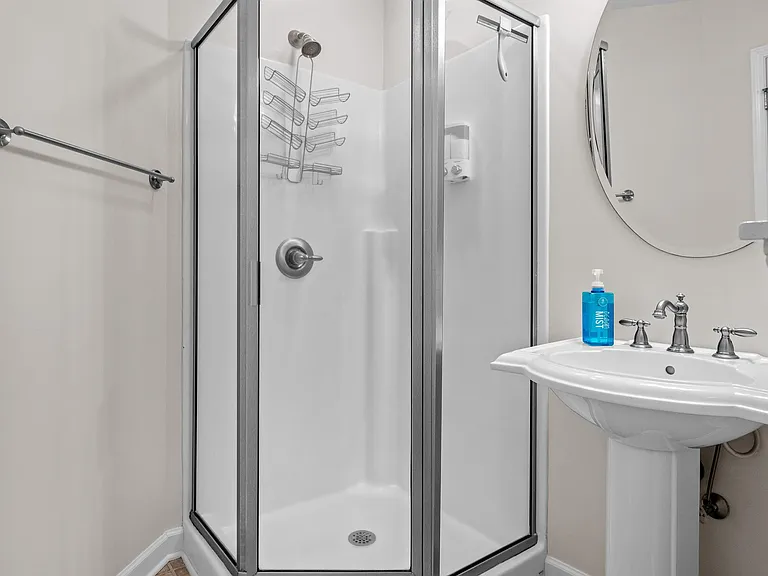 2219 E Pelican Dr — Photo 34
