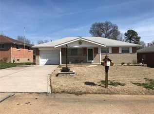 809 Ann Lynn Ct, Saint Louis, MO 63125