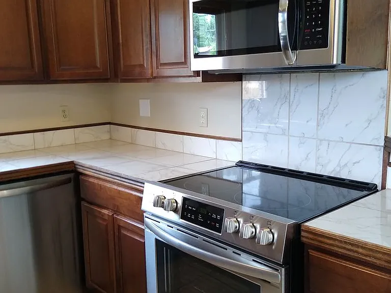460 S Fenton St — Photo 61