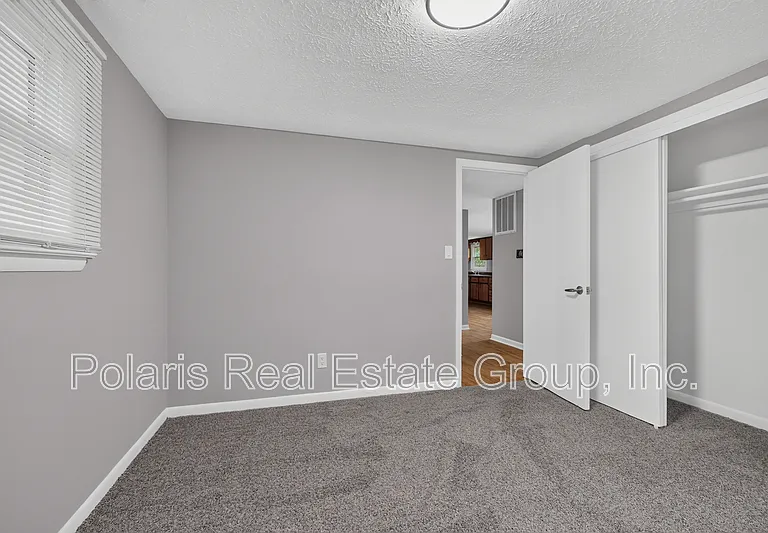 4419 Charles Dr — Photo 17