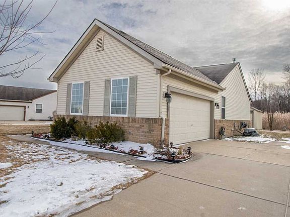 3rd image of 52397 Huntley Ave