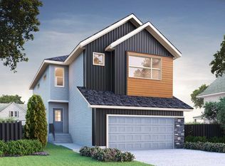 393 E Sora Way SE, Calgary, AB T3S0M3