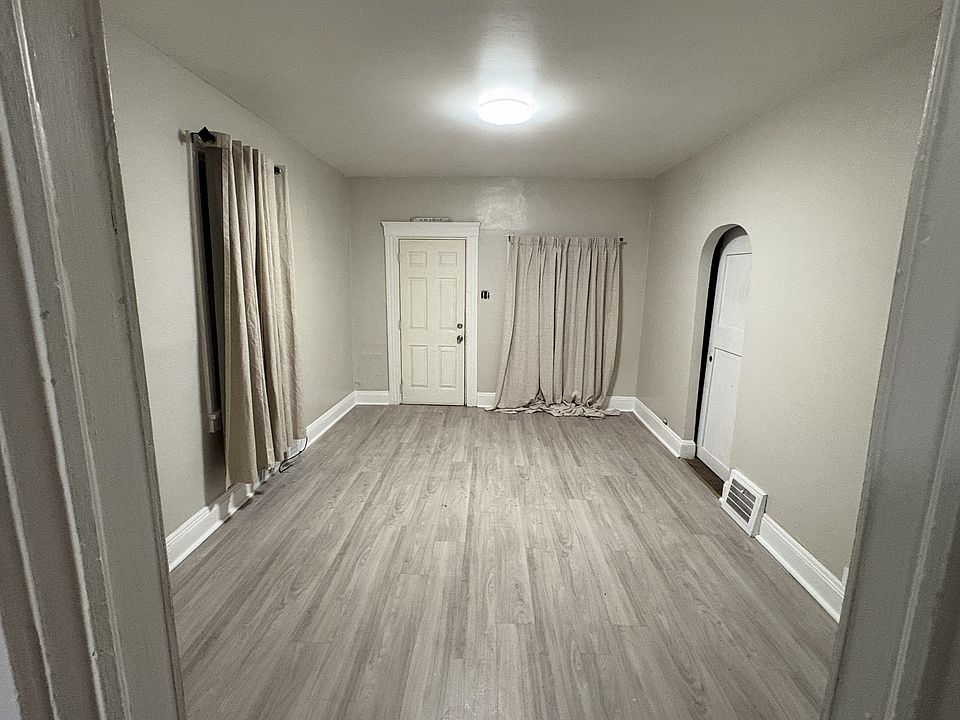1st image of 6723 Sebert Ave #1