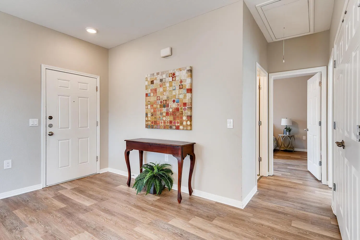 2 bed, 854 sqft, $1,995 — Photo 4