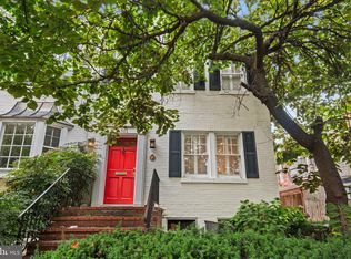 3301 Dent Pl NW, Washington, DC 20007