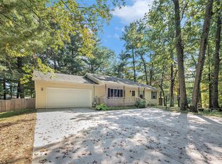 12961 Hilltop Dr NE, Gowen, MI