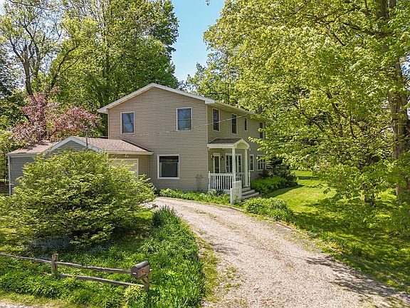 2nd image of 61100 Quinnesec Rd