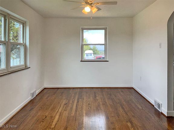 5th image of 113 S Belleview Dr