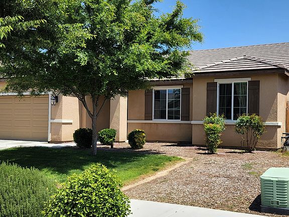 3rd image of 2938 S Bradley Ct