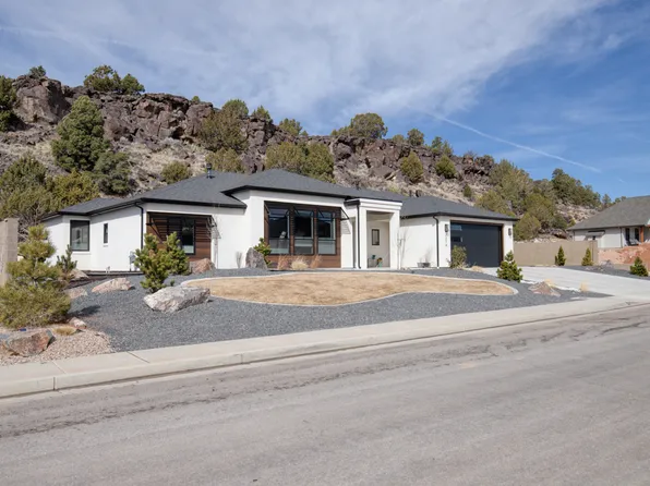 2274 S Canyon Cir, Cedar City, UT 84720