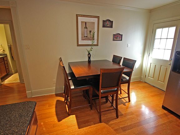 5th image of 515 Giuffrias Ave
