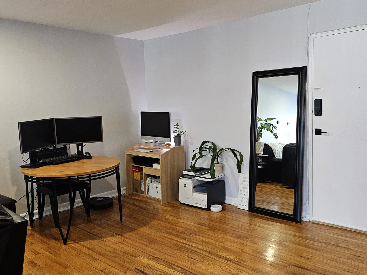 2 bed, 895 sqft, $2,495 — Photo 3