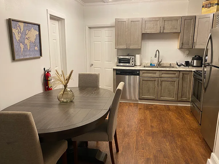 128 Sheppard St #1A — Photo 2
