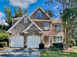 1617 Preserve Park Dr, Loganville, GA 30052
