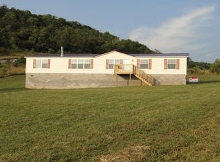 851 Buckhorn St, North Tazewell, VA 24630