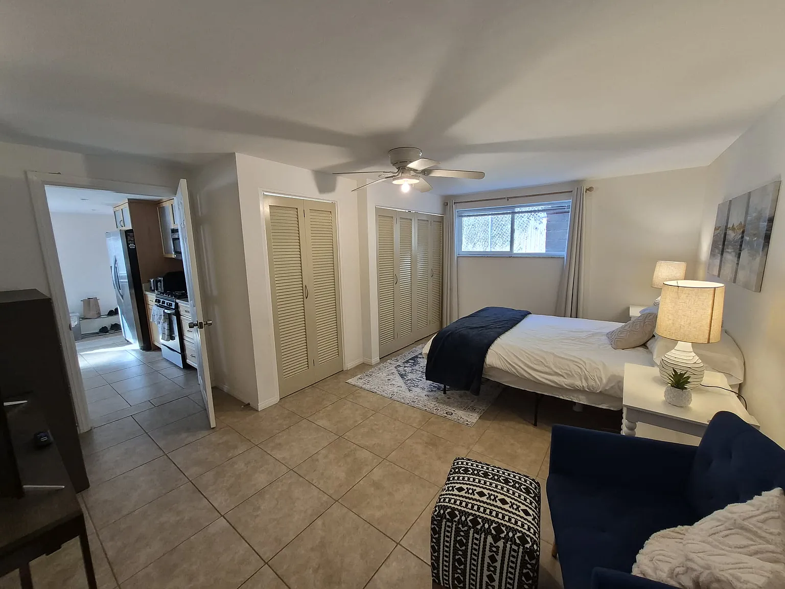 1628 Helix St — Photo 4