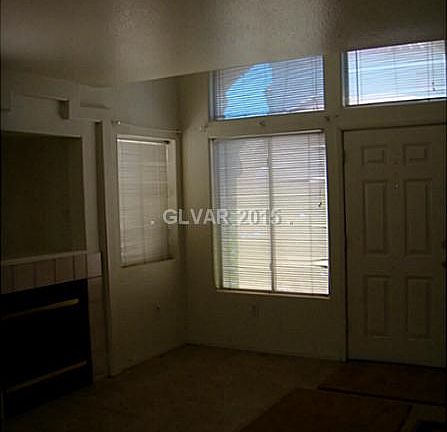 3rd image of 4020 Castle Cove Dr