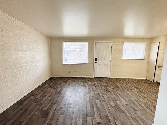 3rd image of 462 E Granite Ave #11504543