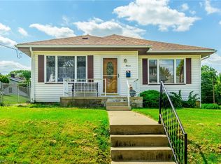 11 16th St SW, Massillon, OH 44647