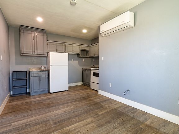2nd image of 2094 Country Club Dr #E