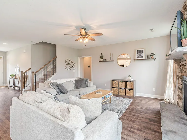 12629 Hartsfield Ln — Photo 9