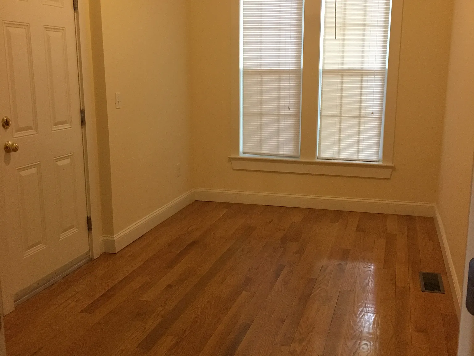 423 Pawtucket Street — Photo 3