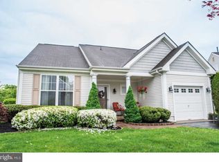 27 Violet Ct, Marlton, NJ 08053