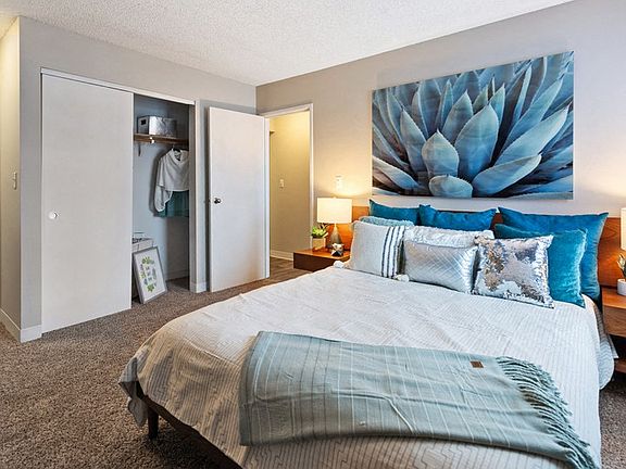 5th image of 11185 Anderson Lakes Pkwy APT 207