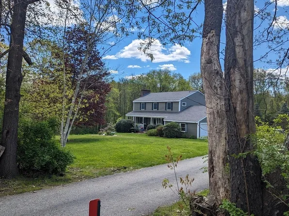 7 Robbins Rd, Charlton, MA 01507