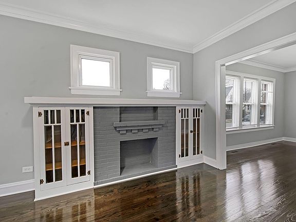 4th image of 7058 S Wolcott Ave