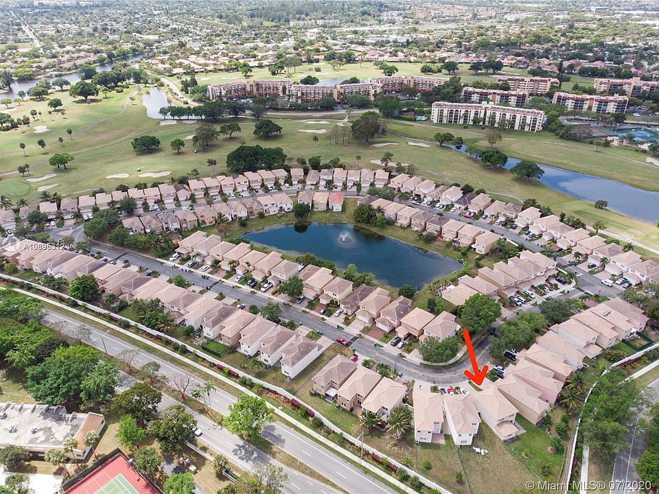 1st image of 6701 NW 39th Ln