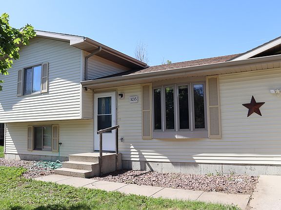 5th image of 1035 Ashwood Ln