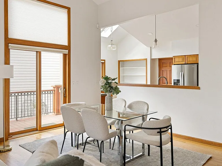 3966 Promontory Ct — Photo 4