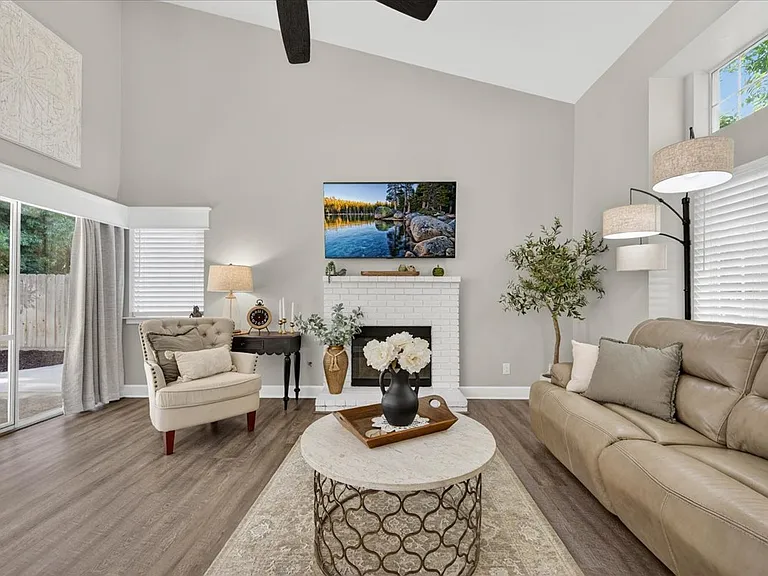 7878 N Meridian Ave — Photo 4