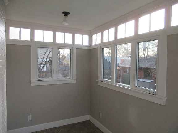 5th image of 1033 S Clarkson St