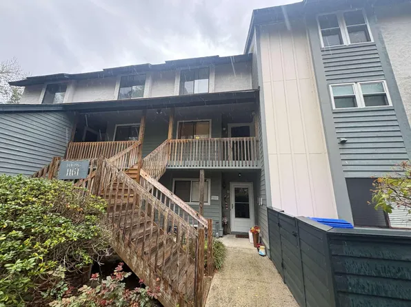 1161 Shadow Lake Cir APT E, Mount Pleasant, SC 29464