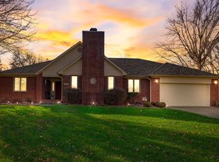 1470 Paris Dr, Franklin, IN 46131