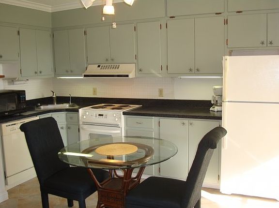 2nd image of 1215 Edington Pl APT D1