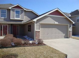 1512 Legend Trail Dr UNIT B, Lawrence, KS 66047