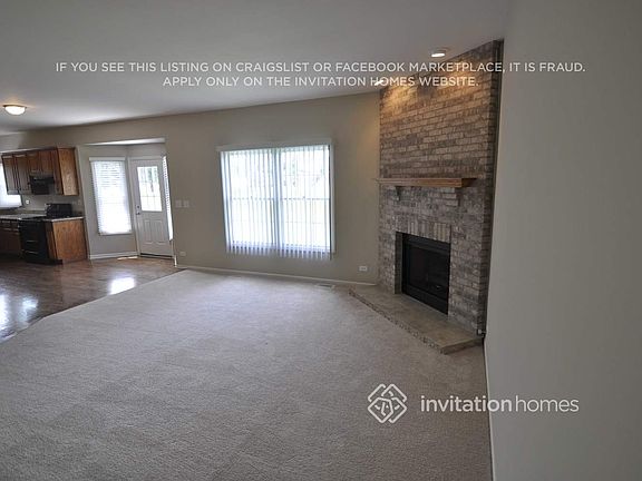 4th image of 909 Butterfield Cir W