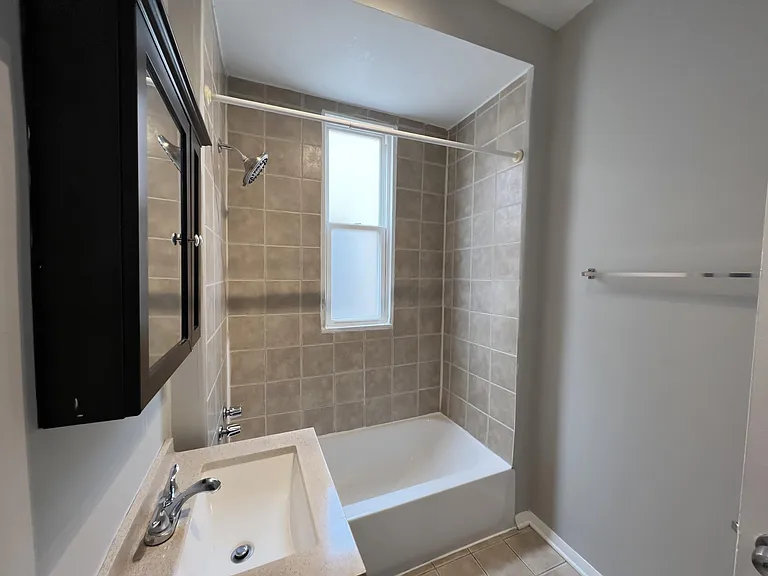 2927 N Lawndale Ave #2 — Photo 11