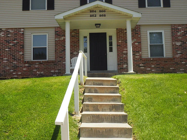 Front of building. Main floor unit in multi unit building.