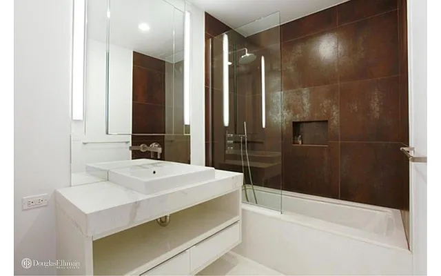 Rented by Douglas Elliman | media 14